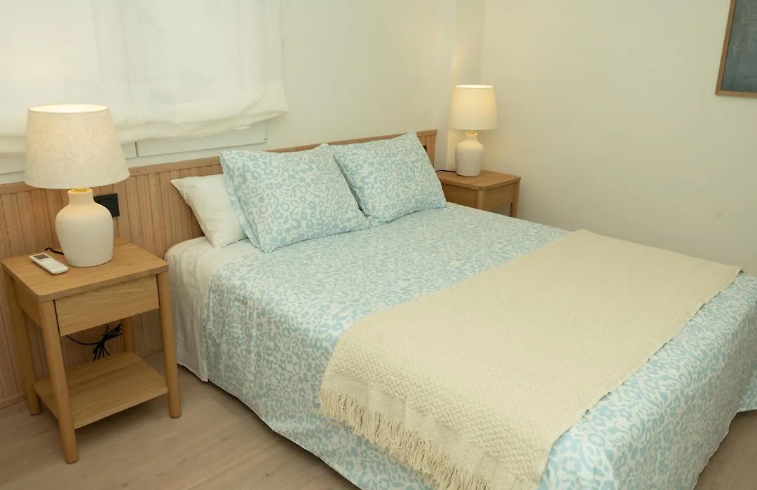 Carvajal Street, Private Rooms-1